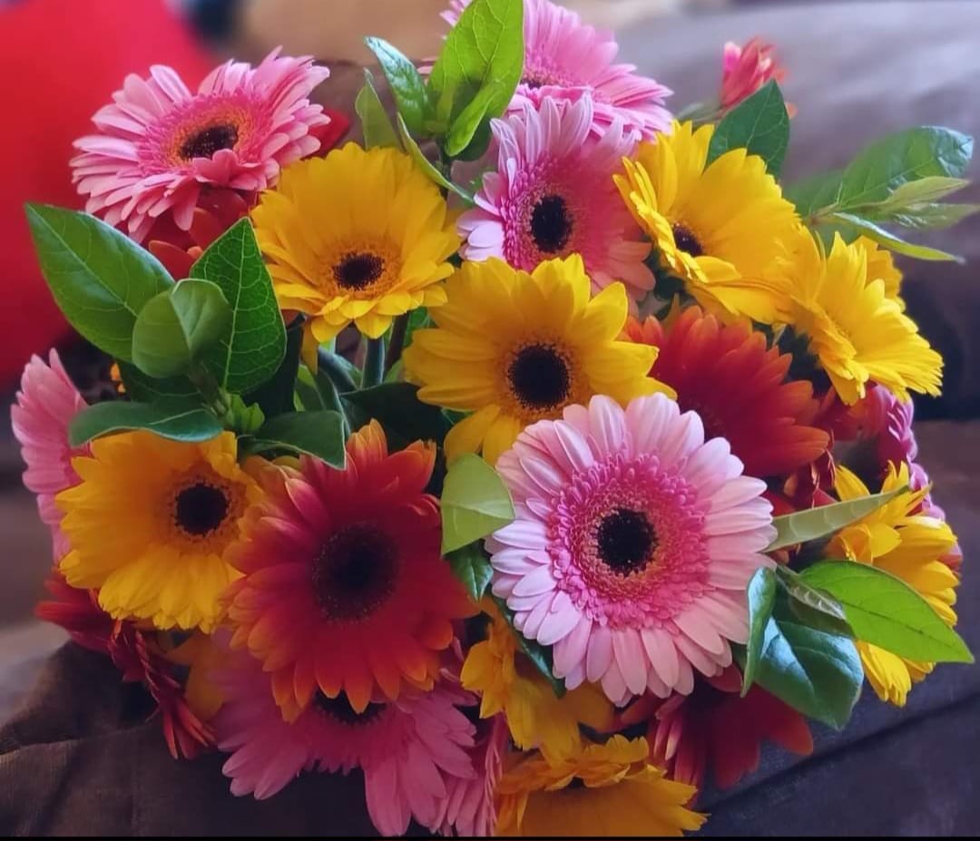 Crazy Daisy bouquet